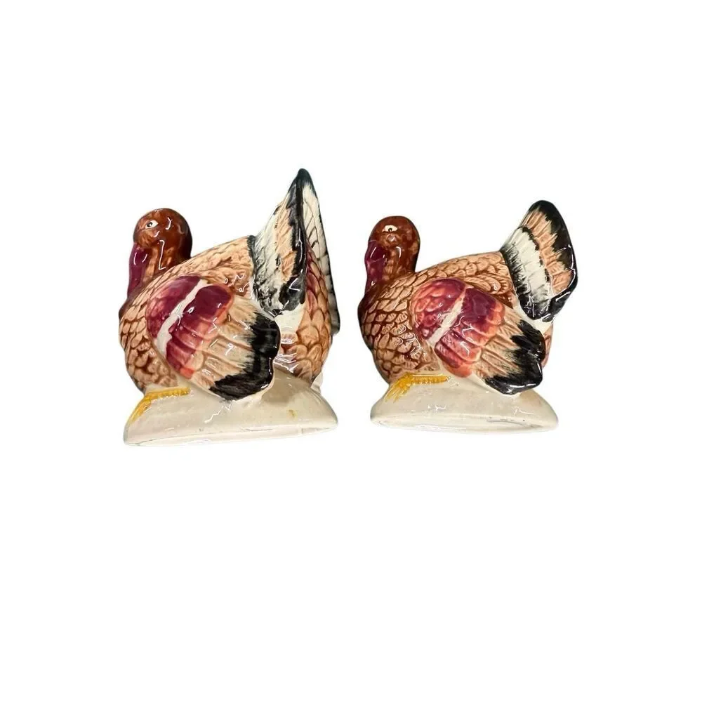 Fine Ceramic Turkey Salt and Pepper Shaker Set of 2